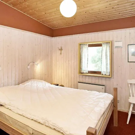 Holiday Mikkelstien